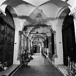 Palazzo Aprile 3*