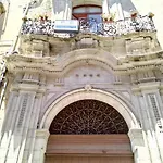 Palazzo Aprile كالتاجيروني