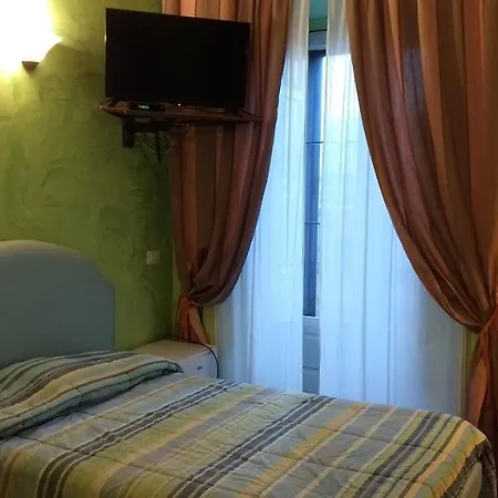 Πανσιόν Palazzo Aprile 3*