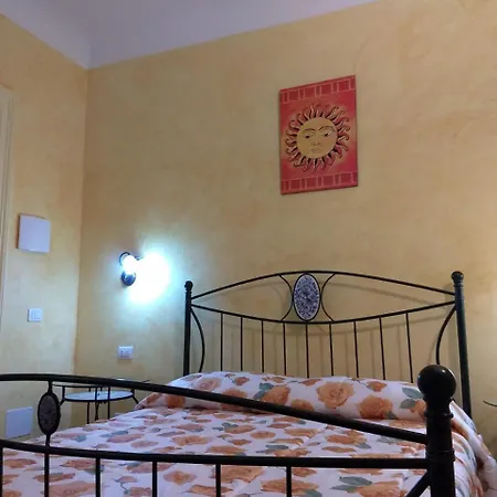 Palazzo Aprile Πανσιόν