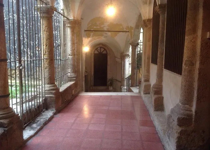 Affittacamere Palazzo Aprile 3*