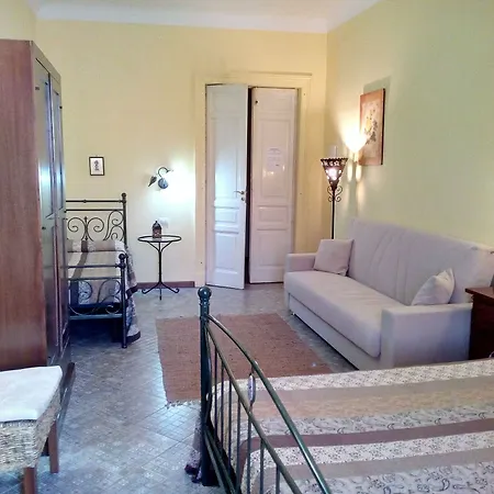 Palazzo Aprile بيت ضيافة