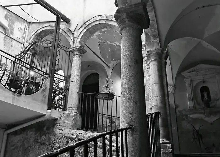 Palazzo Aprile Caltagirone